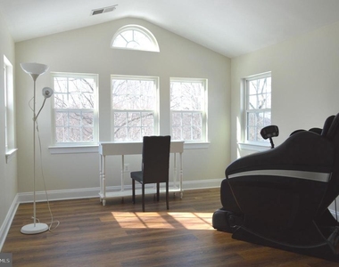 4967 Windpower Way - Photo Thumbnail 31