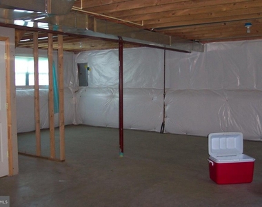 8435 Chesley Drive - Photo Thumbnail 20