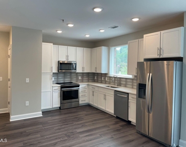 414 S White Street - Photo Thumbnail 1