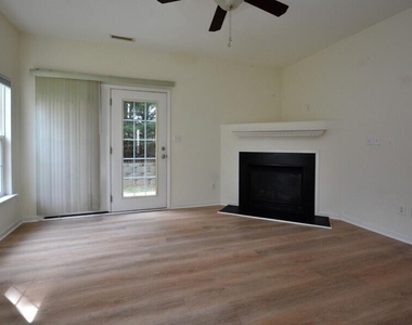 1326 Holly Grove Way - Photo Thumbnail 11