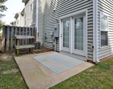1326 Holly Grove Way - Photo Thumbnail 1