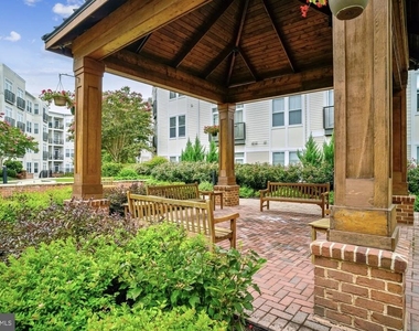 1391 Pennsylvania Avenue Se - Photo Thumbnail 22