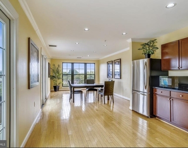 1391 Pennsylvania Avenue Se - Photo Thumbnail 18