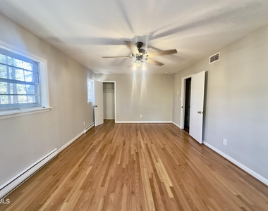 405 N Main Street - Photo Thumbnail 10