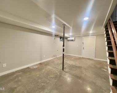 405 N Main Street - Photo Thumbnail 18