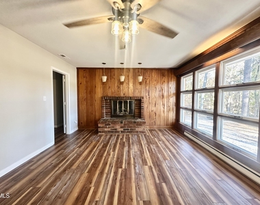 405 N Main Street - Photo Thumbnail 1