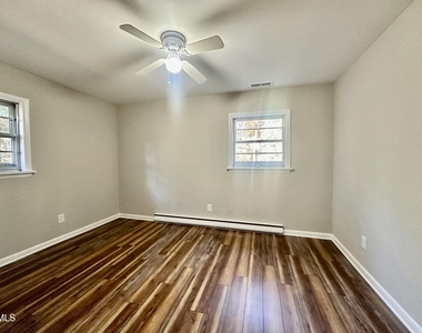 405 N Main Street - Photo Thumbnail 8