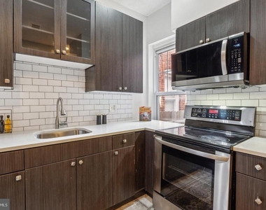 1267 Morse Street Ne - Photo Thumbnail 7