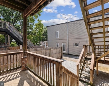 1267 Morse Street Ne - Photo Thumbnail 13