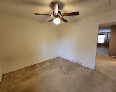 222 Telluride Dr - Photo Thumbnail 22