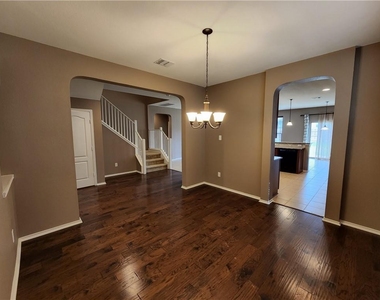 222 Telluride Dr - Photo Thumbnail 10