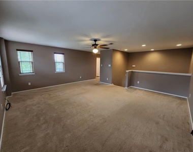 222 Telluride Dr - Photo Thumbnail 14