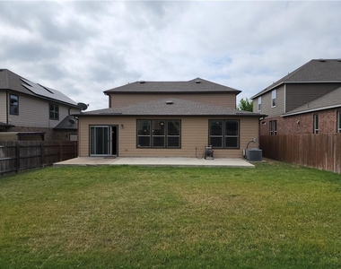 222 Telluride Dr - Photo Thumbnail 31