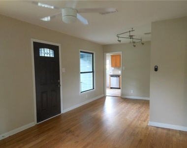 4615 Banister Ln - Photo Thumbnail 7