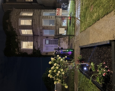6541 S Ingleside Avenue - Photo Thumbnail 1