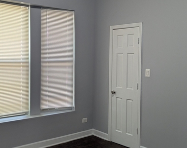 6401 S Saint Lawrence Avenue - Photo Thumbnail 5