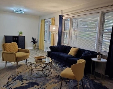 6702 Songwood Drive - Photo Thumbnail 2