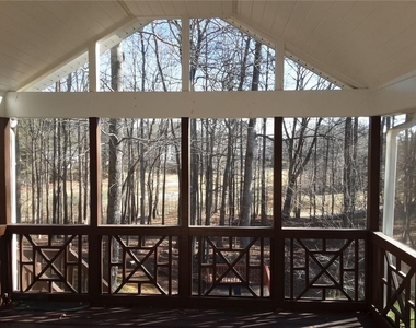 3885 Waterford Drive - Photo Thumbnail 37