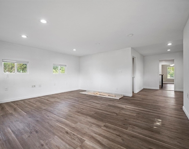 15915 Mueschke Road - Photo Thumbnail 28