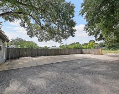 15915 Mueschke Road - Photo Thumbnail 17