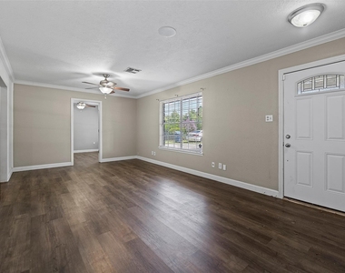 15915 Mueschke Road - Photo Thumbnail 3