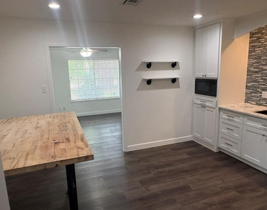 15915 Mueschke Road - Photo Thumbnail 15