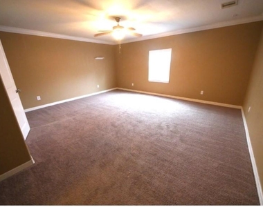 6735 Narcissus Street - Photo Thumbnail 3
