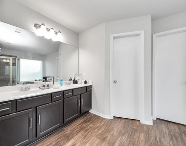 2643 Ridgeback Drive - Photo Thumbnail 24