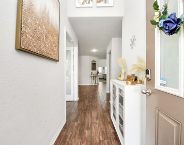 2643 Ridgeback Drive - Photo Thumbnail 4