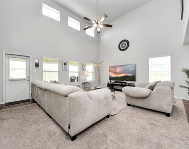 2643 Ridgeback Drive - Photo Thumbnail 19