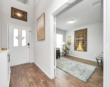 2643 Ridgeback Drive - Photo Thumbnail 5