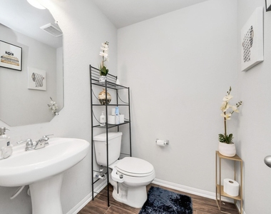 2643 Ridgeback Drive - Photo Thumbnail 8