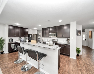 2643 Ridgeback Drive - Photo Thumbnail 16