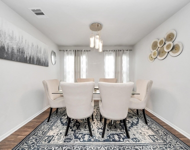 2643 Ridgeback Drive - Photo Thumbnail 9