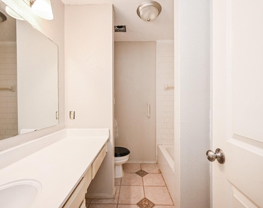 1114 Blue Diamond Drive - Photo Thumbnail 17