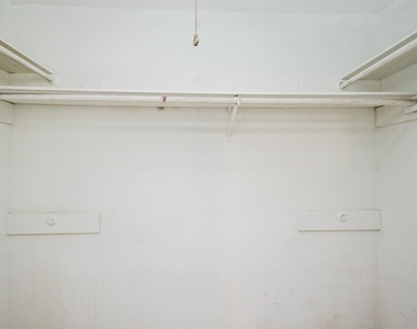 1114 Blue Diamond Drive - Photo Thumbnail 13