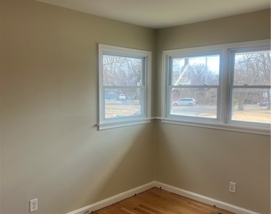 809 Fort Henry Street - Photo Thumbnail 15