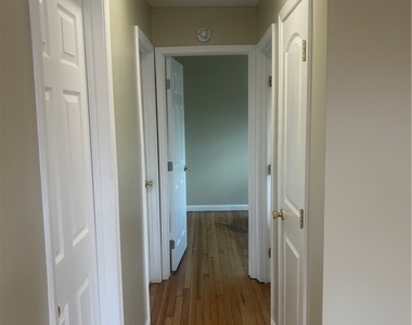 809 Fort Henry Street - Photo Thumbnail 10