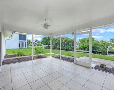 27150 Esther Drive - Photo Thumbnail 4