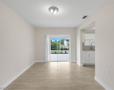 27150 Esther Drive - Photo Thumbnail 13