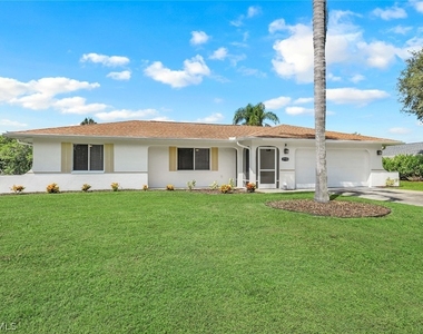 27150 Esther Drive - Photo Thumbnail 1