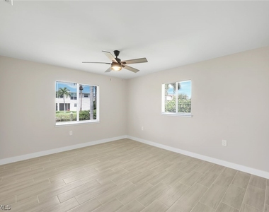 27150 Esther Drive - Photo Thumbnail 18