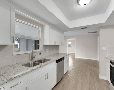27150 Esther Drive - Photo Thumbnail 7
