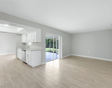 27150 Esther Drive - Photo Thumbnail 11