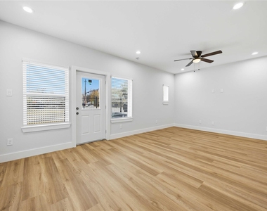 7625 De Priest Street - Photo Thumbnail 5