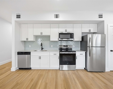 7625 De Priest Street - Photo Thumbnail 9