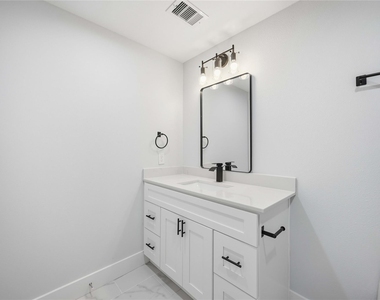 7625 De Priest Street - Photo Thumbnail 12