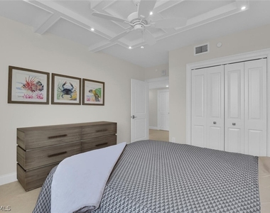7515 Pelican Bay Boulevard - Photo Thumbnail 25