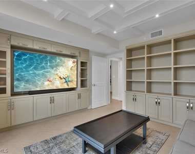 7515 Pelican Bay Boulevard - Photo Thumbnail 12