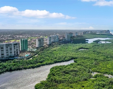 7515 Pelican Bay Boulevard - Photo Thumbnail 35